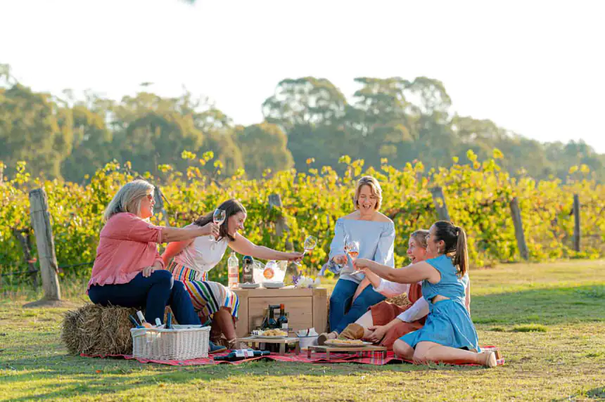 Women of Wine bendigo photograpjher